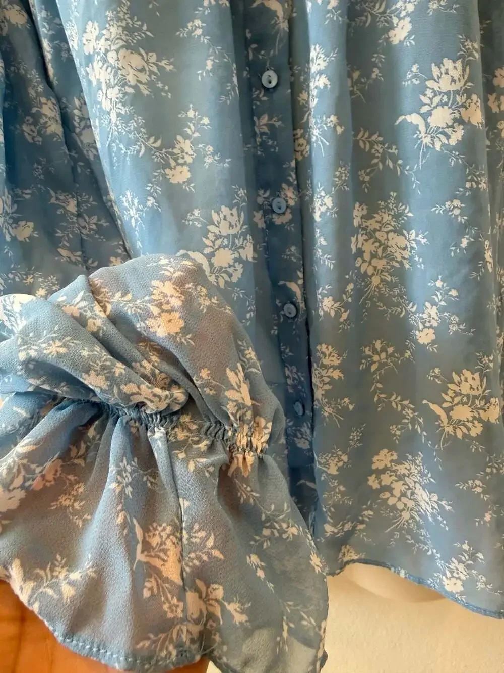Zara Blue and White Floral Print Ruffle Long Sleeve Blouse